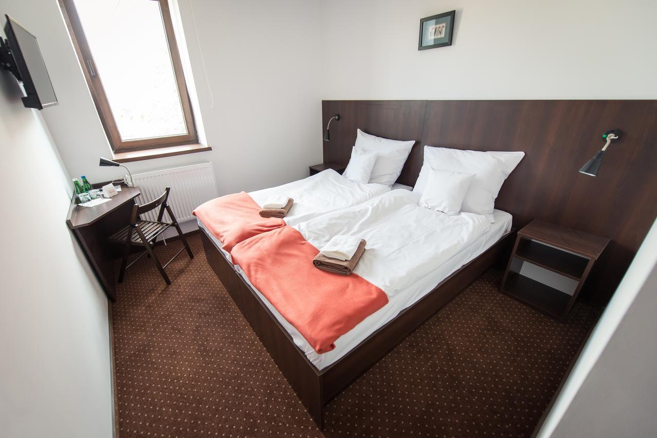 First Hotel Tczew Extérieur photo